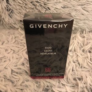 ❌SOLD❌🐝Givenchy Lip Gloss Duo Perfect Pink